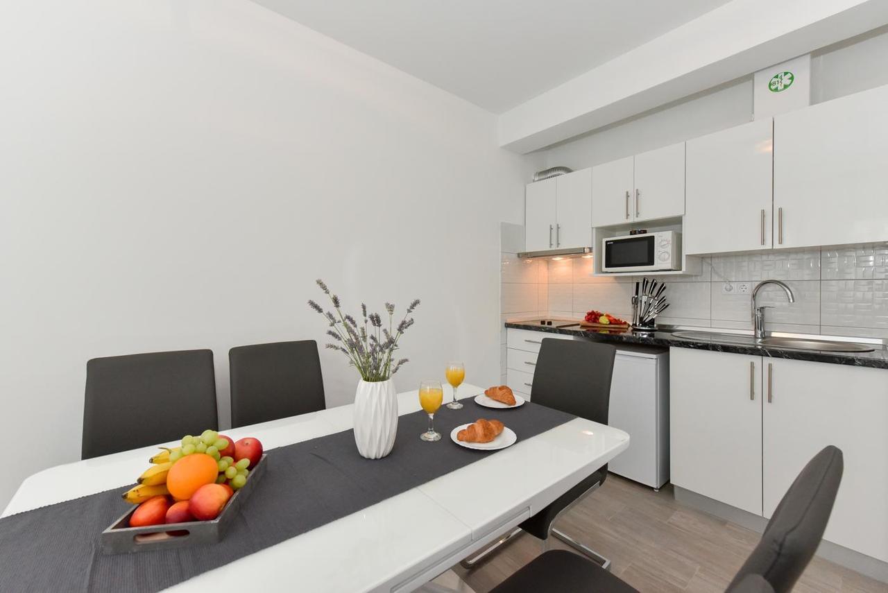 Crowonder Luxury Vir- 6 New Apartments For Families With Playground For Kids Exterior foto