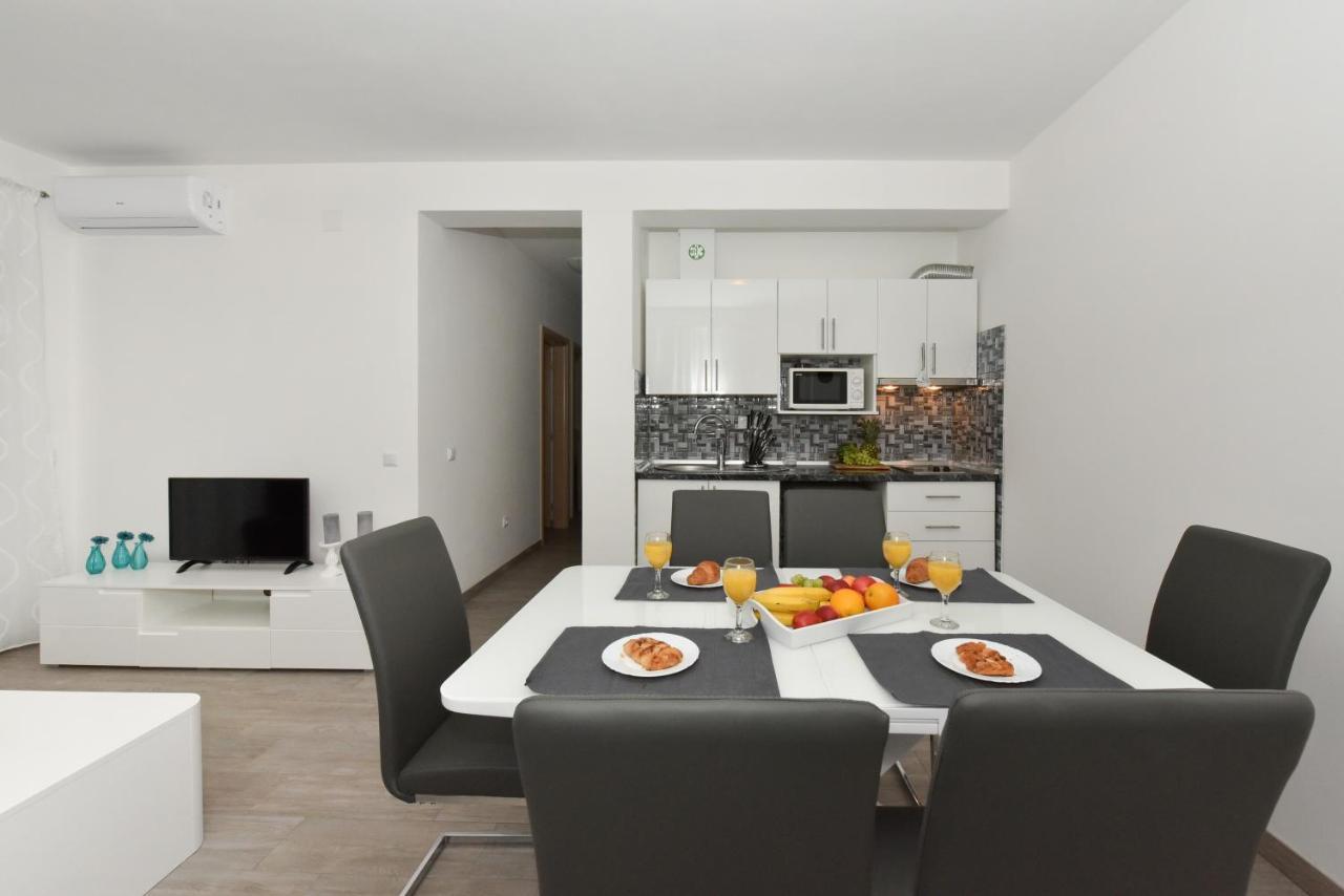 Crowonder Luxury Vir- 6 New Apartments For Families With Playground For Kids Exterior foto