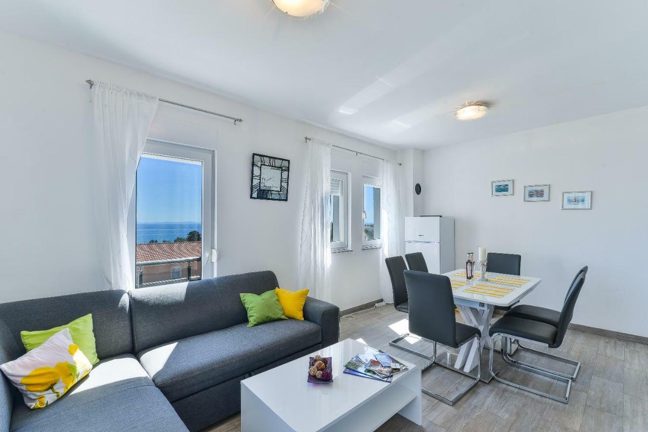 Crowonder Luxury Vir- 6 New Apartments For Families With Playground For Kids Exterior foto